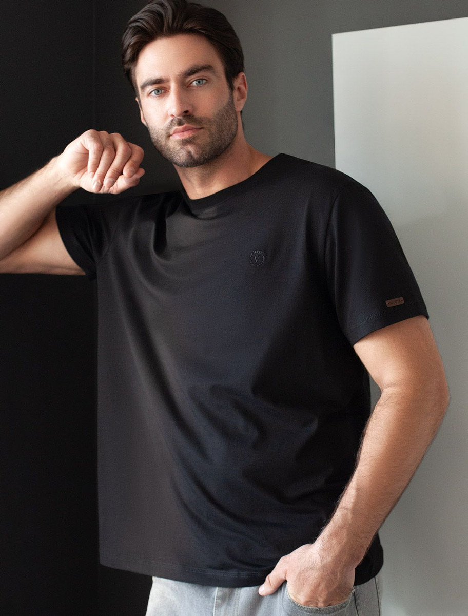 

Футболка, Черный