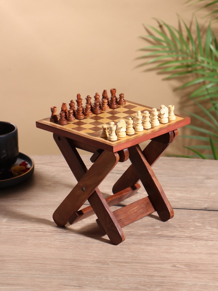 

Шахматный столик складной, 15.5×20×4.5 см, дерево шишам