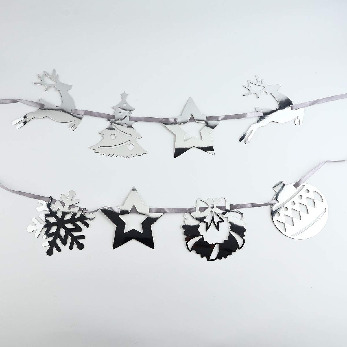 

Гирлянда на ленте, Серебристый