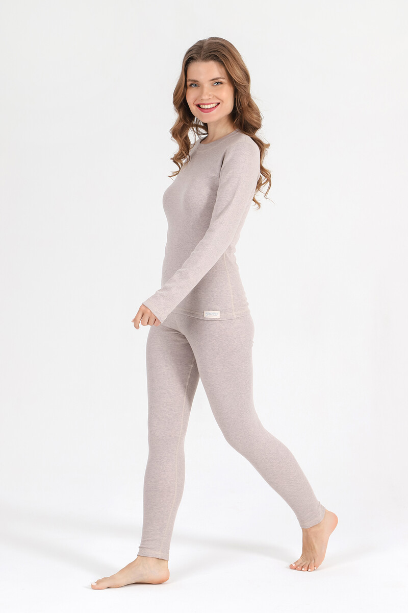 

Костюм, Бежевый