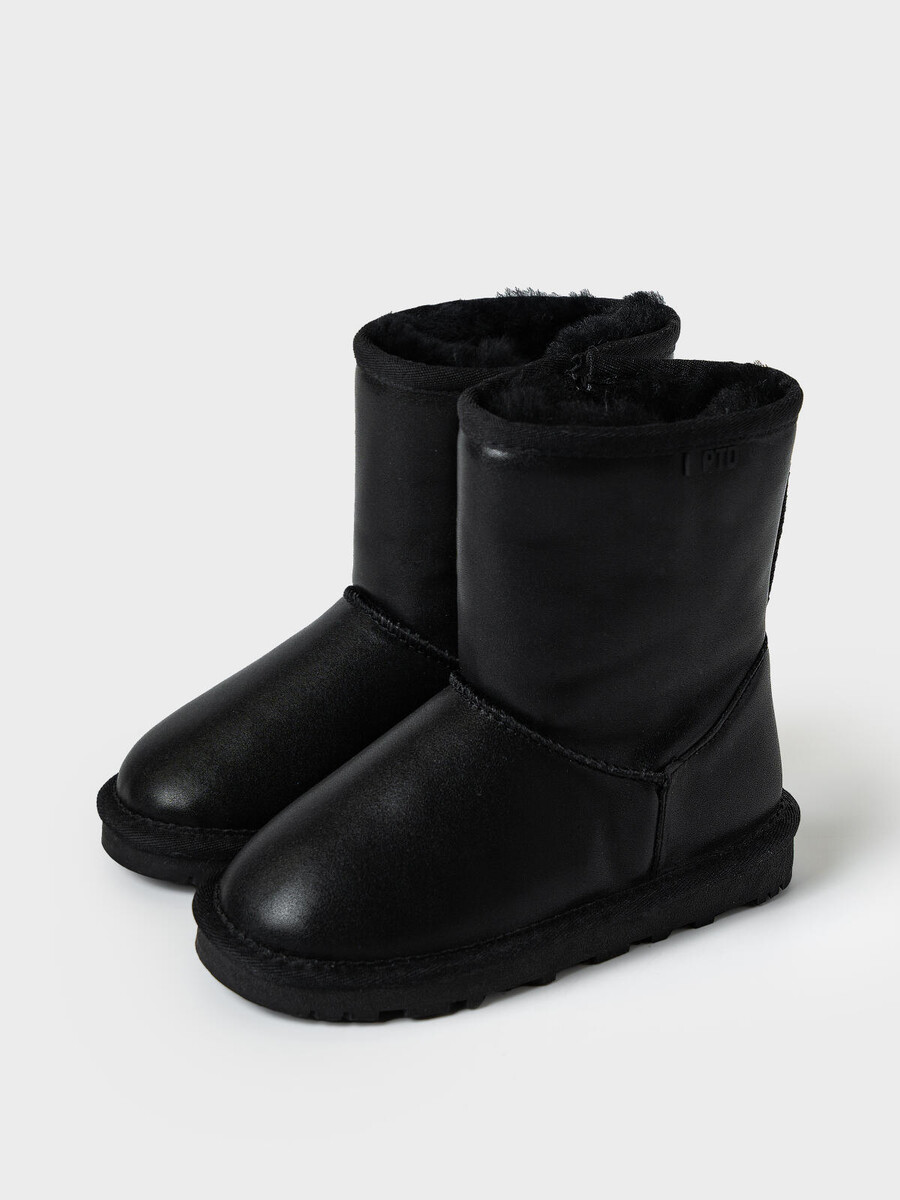 

Сапоги, Черный