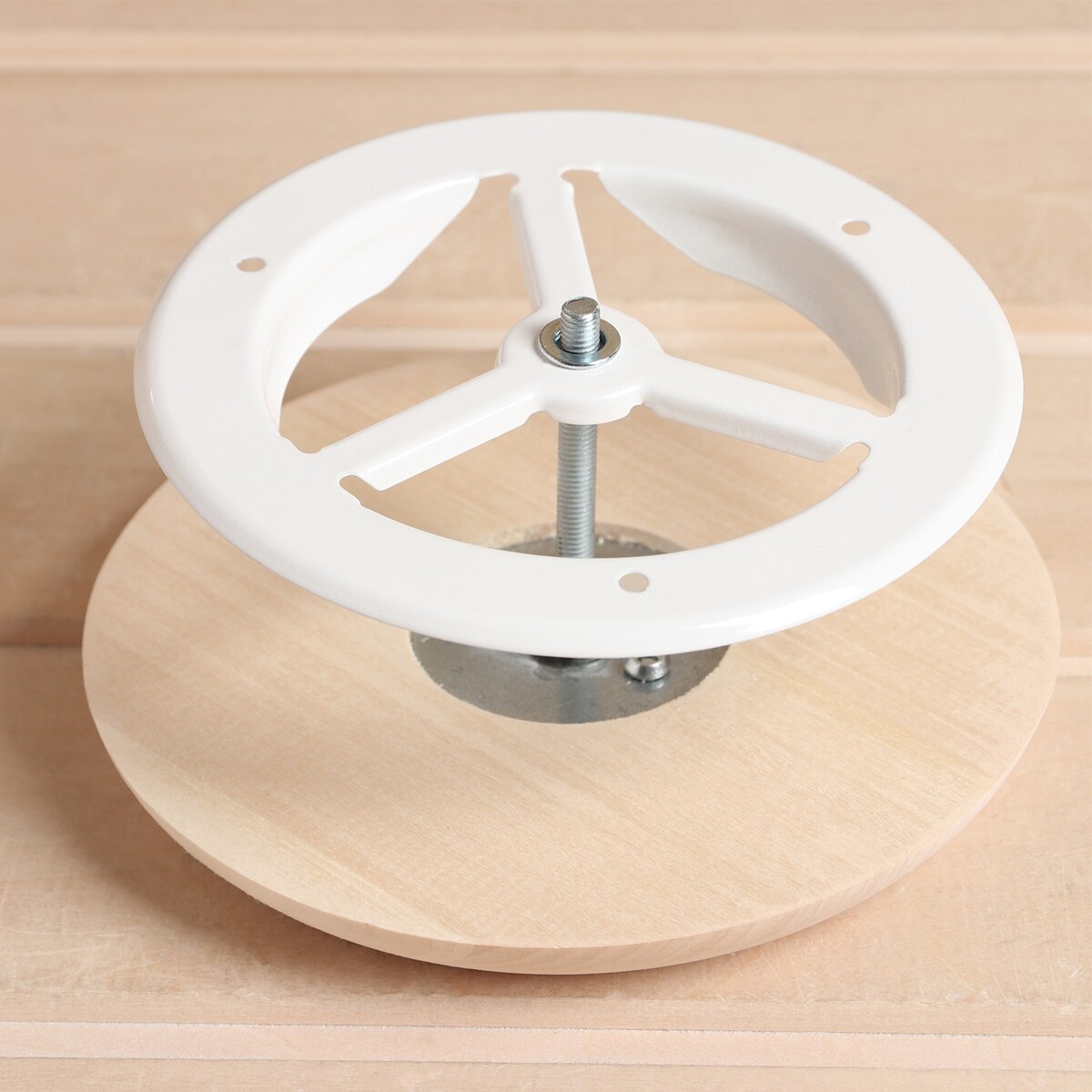 

Вентиляционный клапан, липа, d=100 мм, металлическое основание,