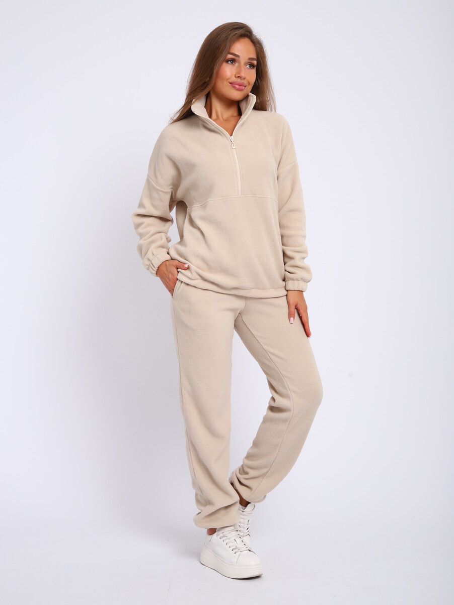 

Костюм, Бежевый