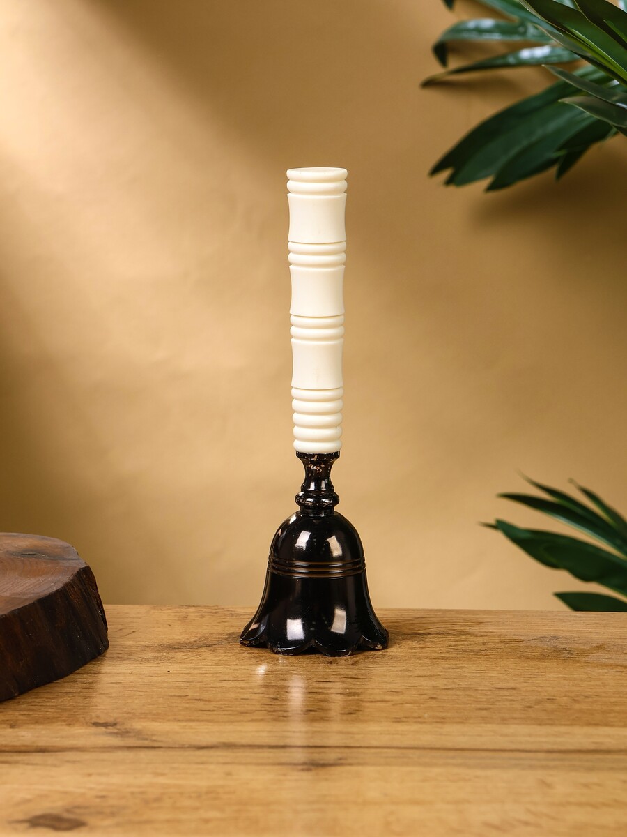 

Колокольчик, Черный;белый