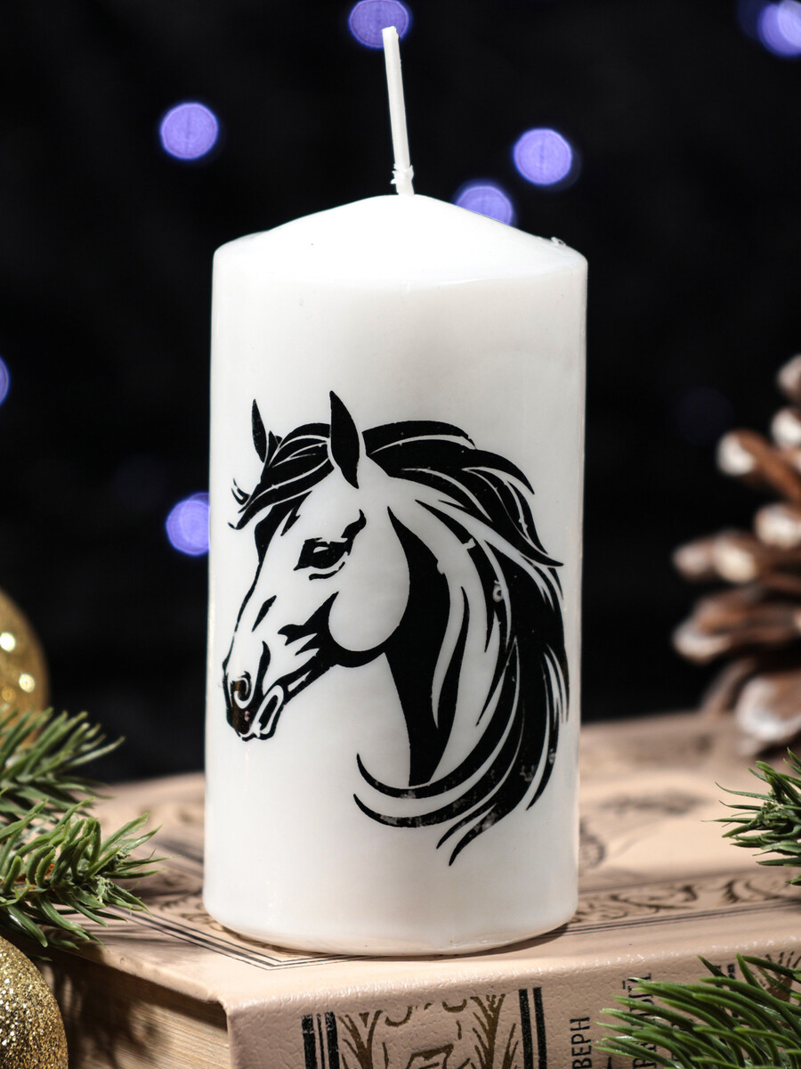 

Свеча-цилиндр с накаткой, Белый