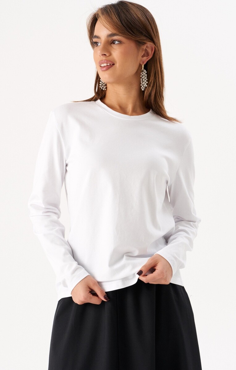 

Джемпер, Белый