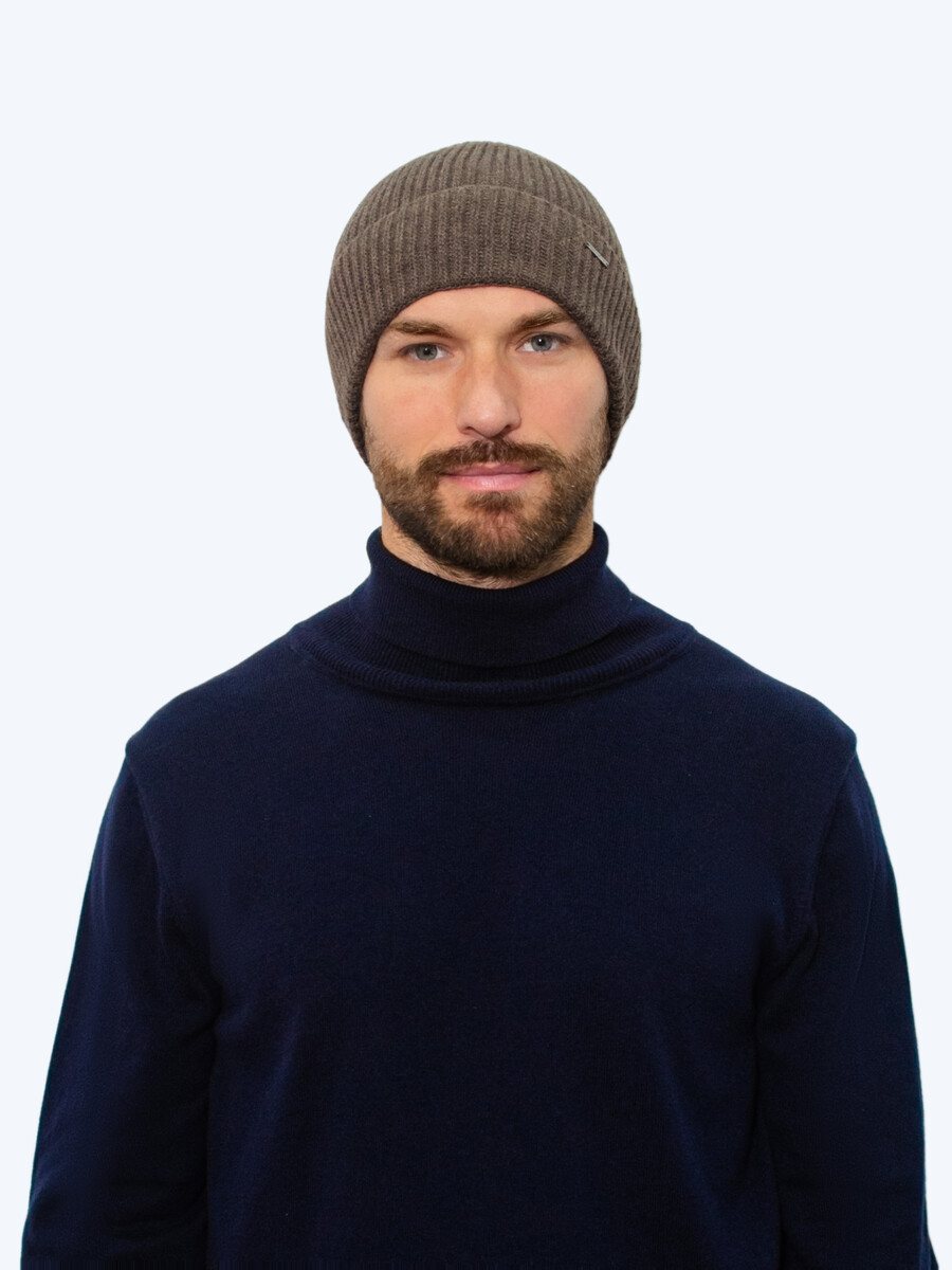 

Шапка мужская, Коричневый;кофе