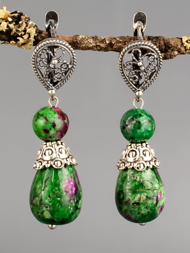 

Серьги, Зеленый