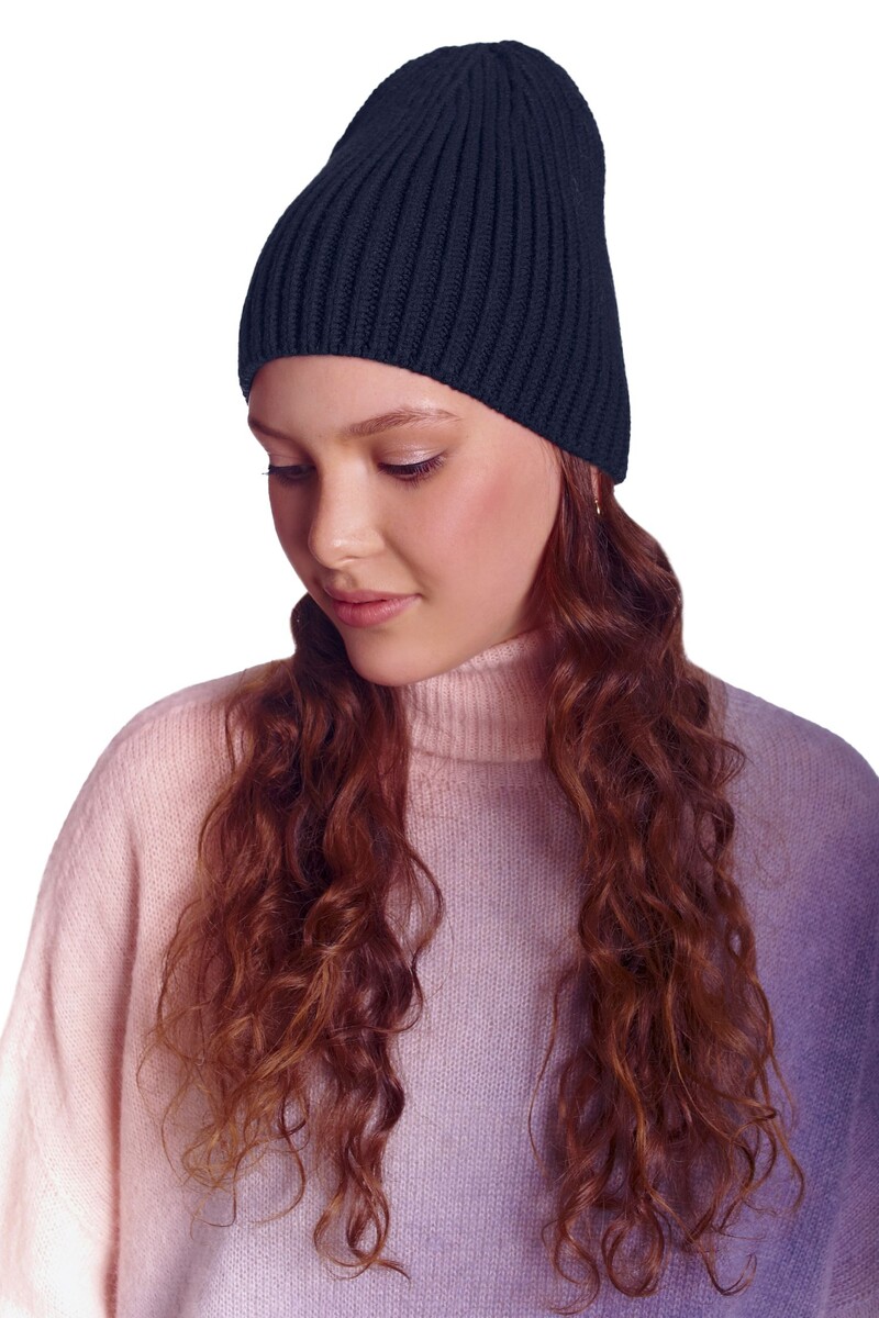 

Шапка, Черный