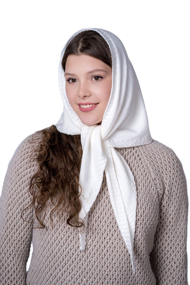 

Косынка, Белый