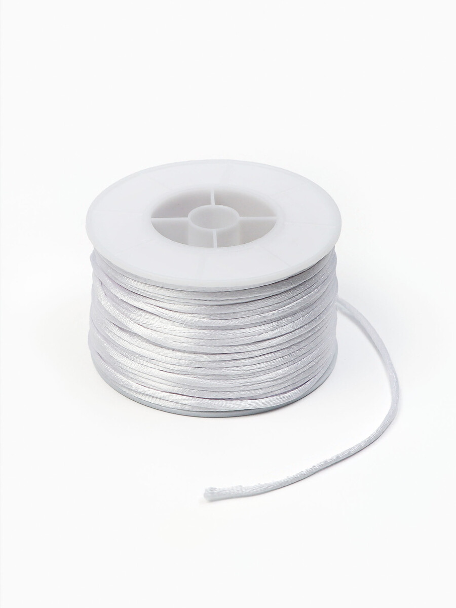 

Шнур атласный на бобине 2мм ,50 метров, цвет белый