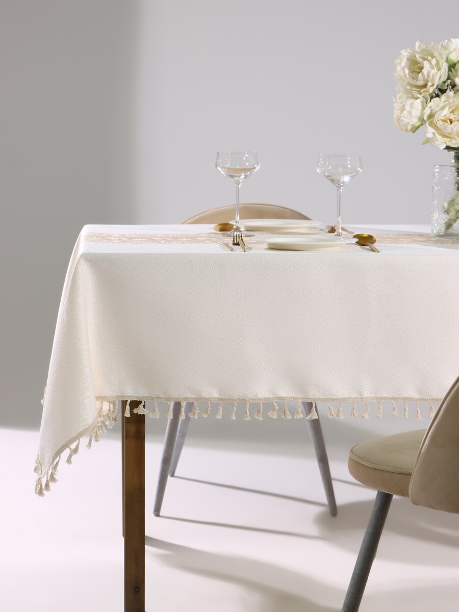 

Скатерть, Белый