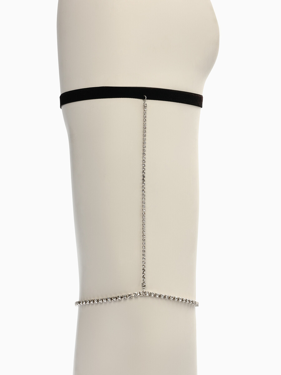 

Бодичейн на бедро со стразами, белая в серебре, Серебристый;черный