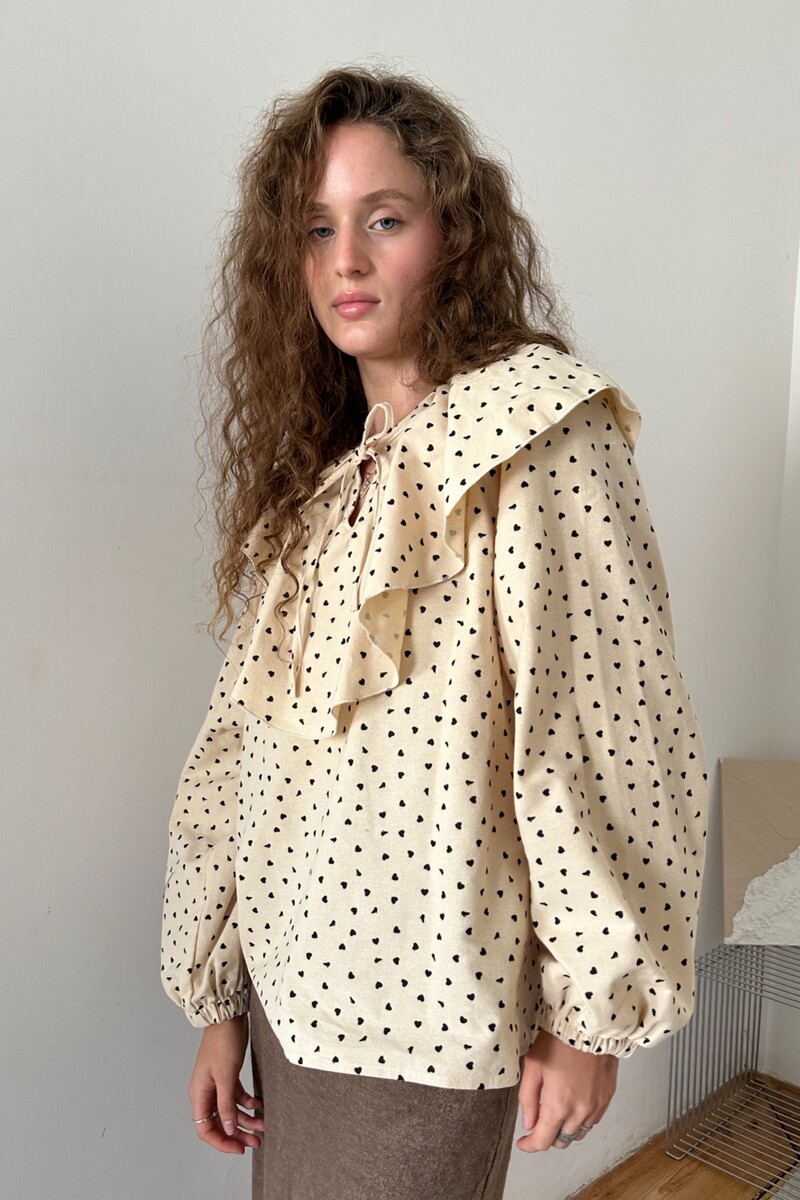 

Блузка, Бежевый;черный