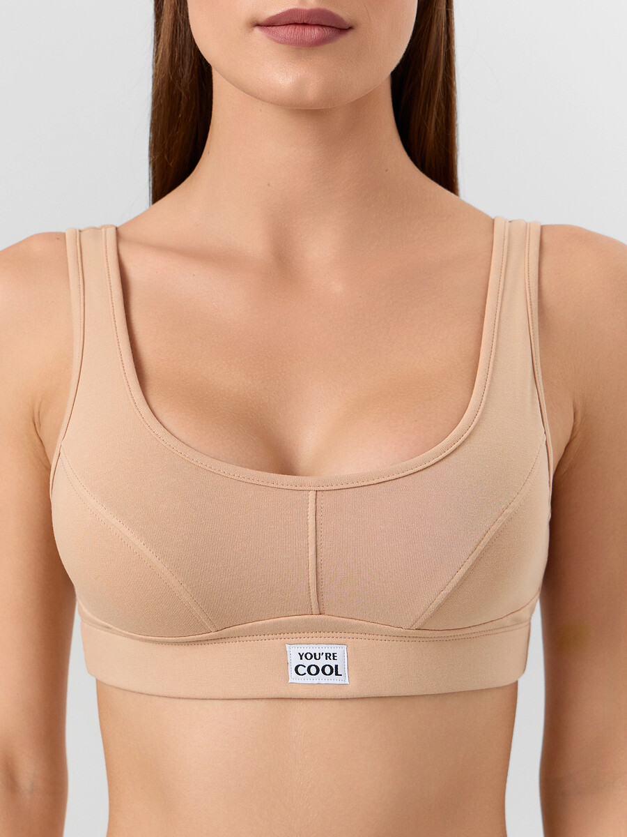 

Бюстье женское, Обжаренный миндаль10