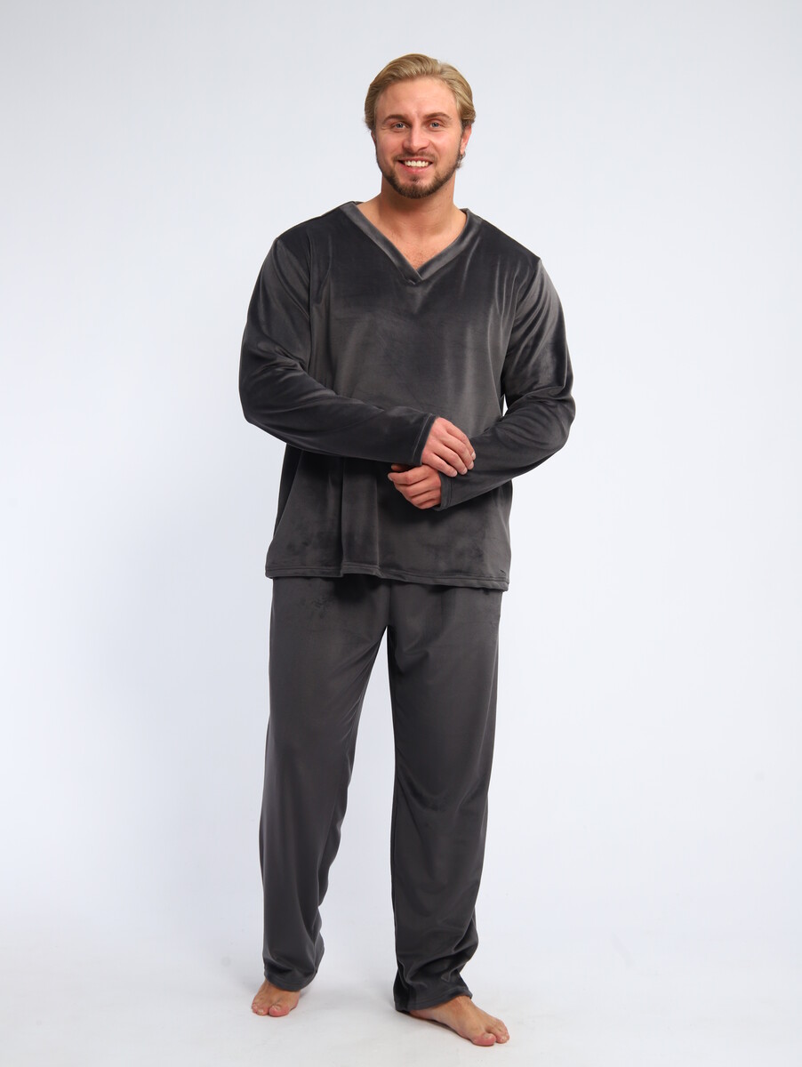 

Костюм, Серый