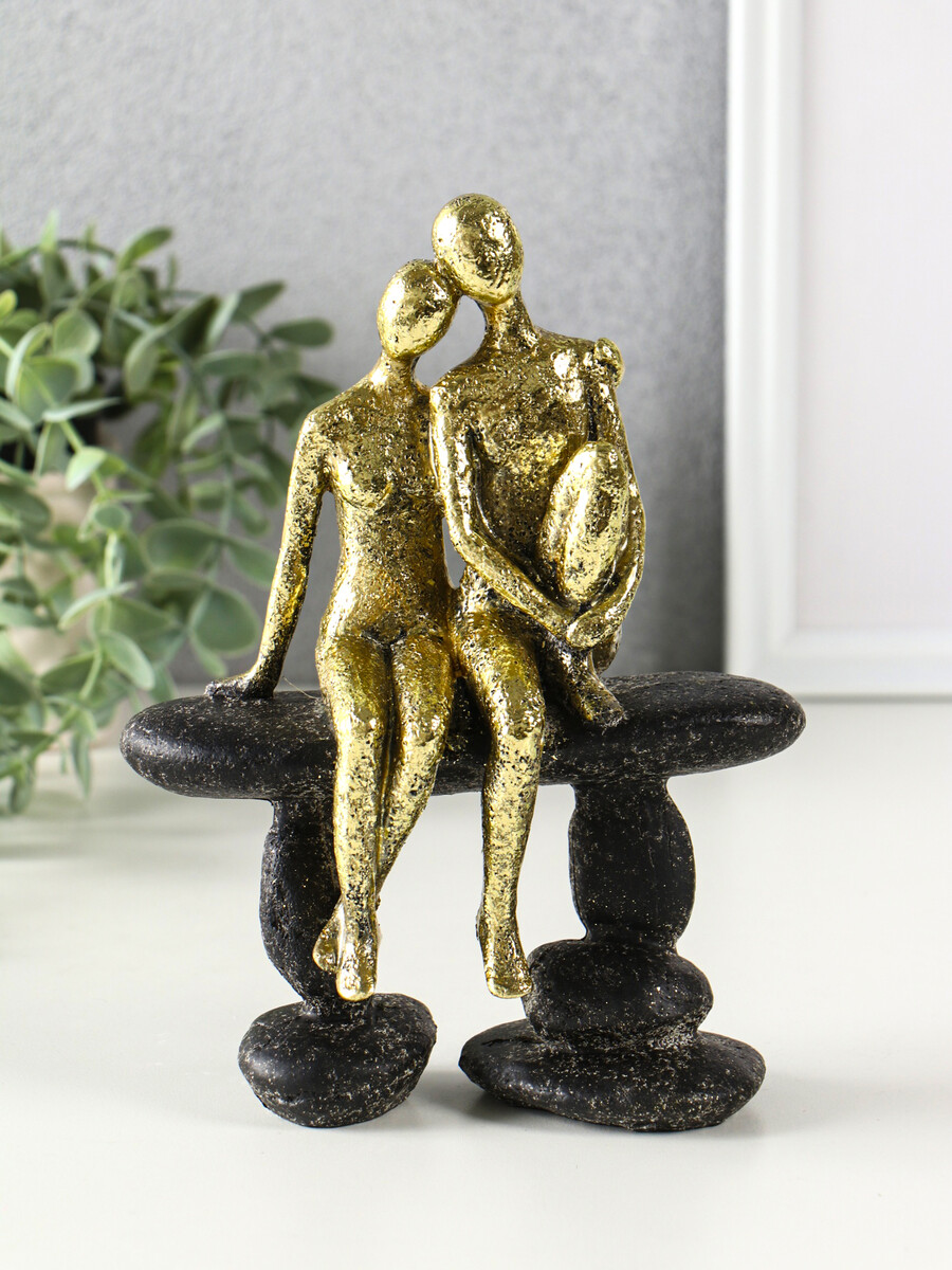 

Фигура полистоун, Золотистый