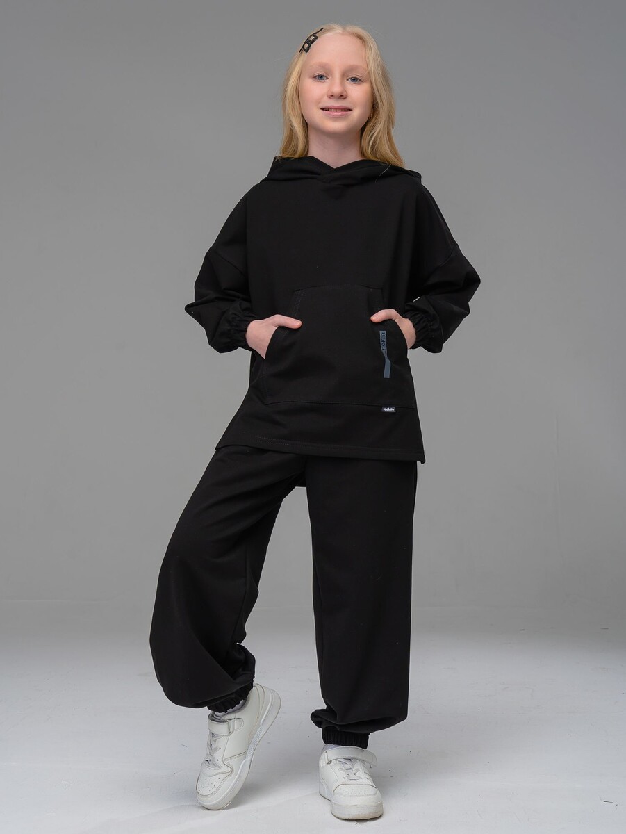 

Костюм, Черный