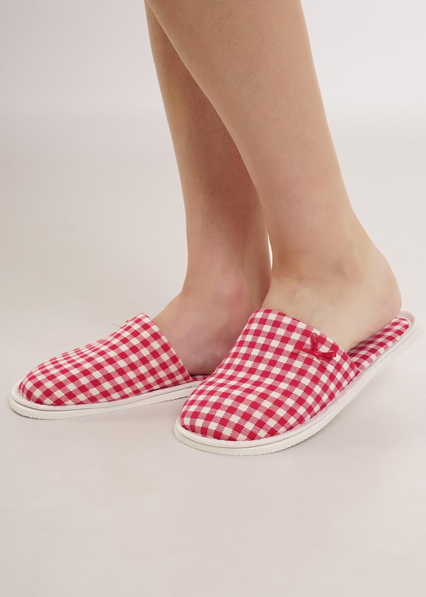 

Тапки, Молочный/красный