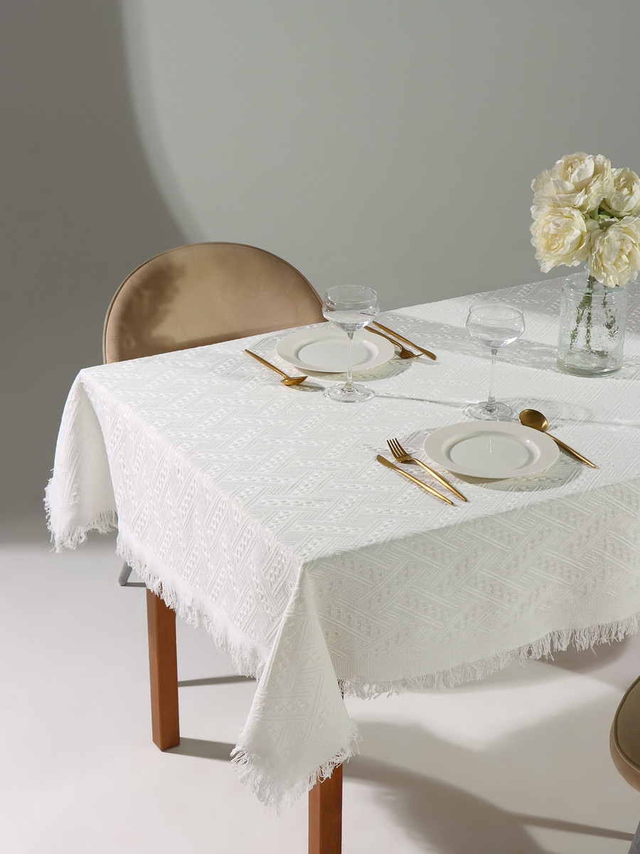 

Скатерть, Белый