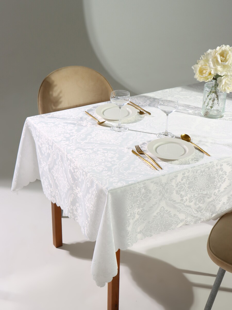 

Скатерть, Белый