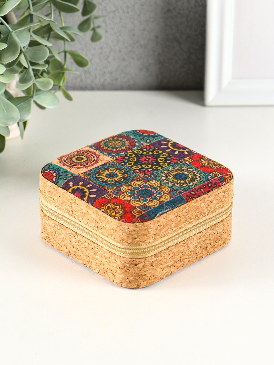 

Шкатулка для украшений, Коричневый