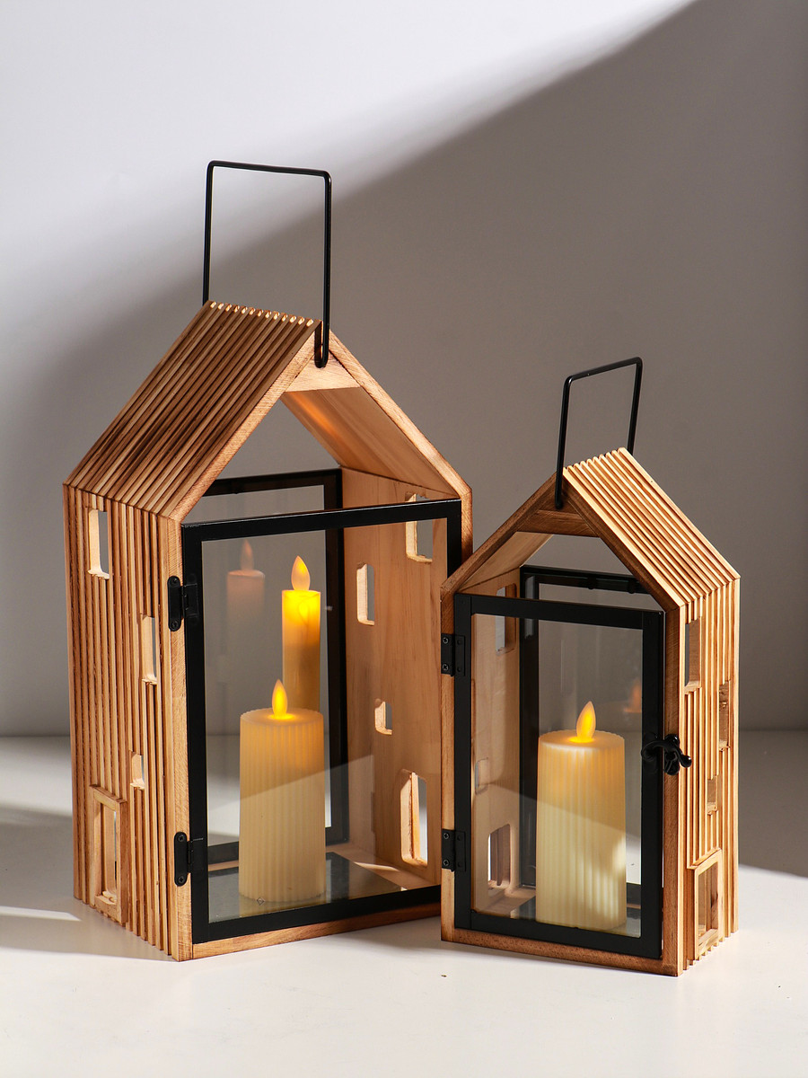 

Подсвечник дерево