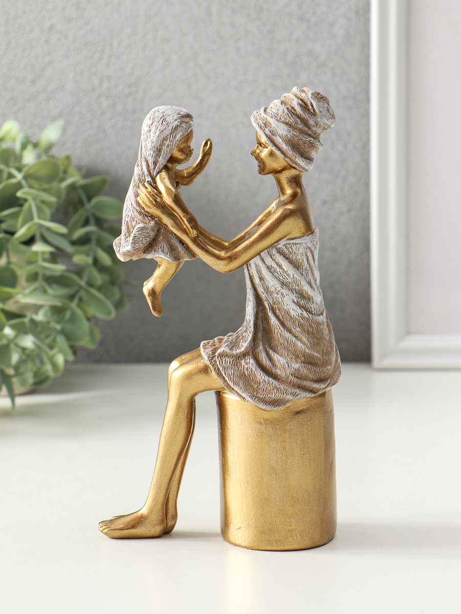 

Фигура полистоун, Золотистый