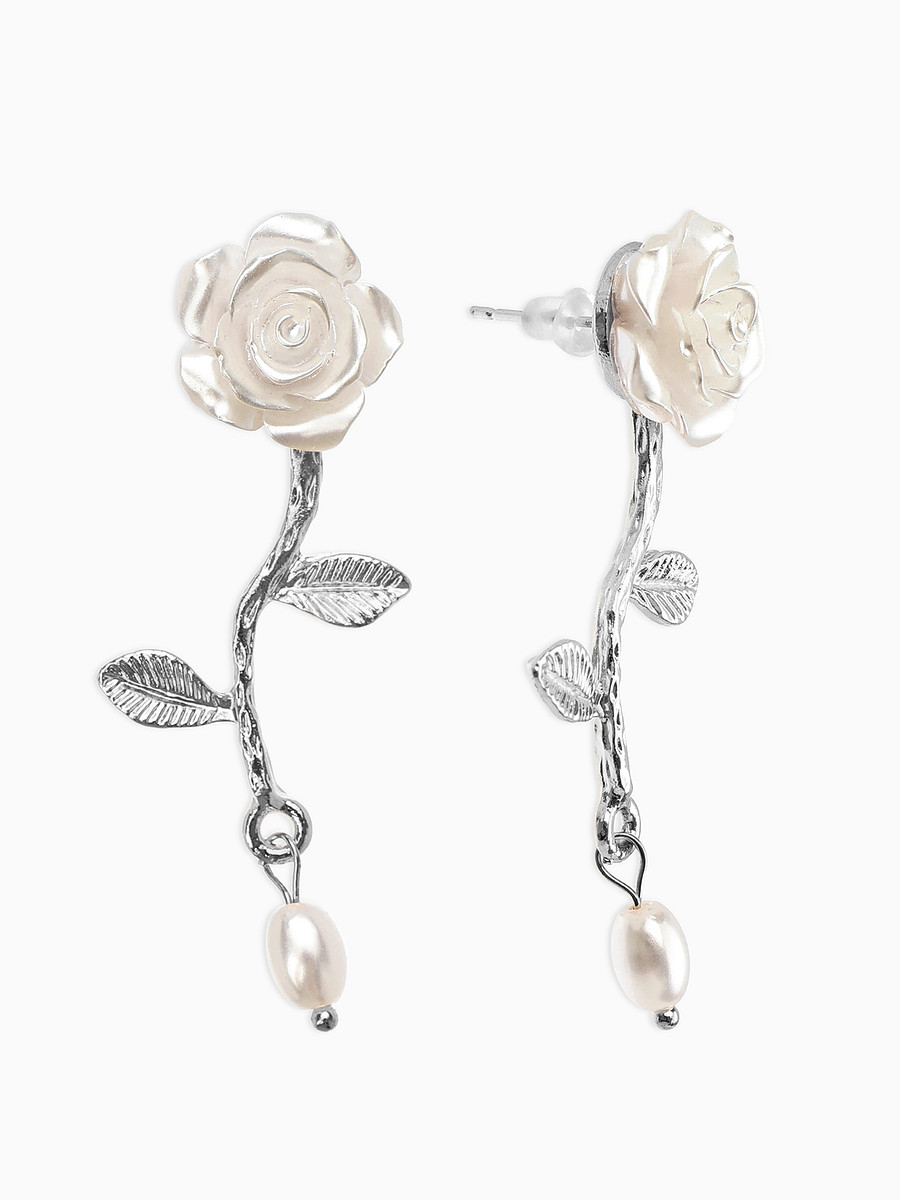 

Серьги, Белый