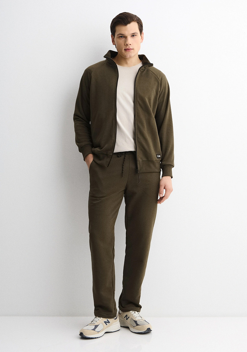 

Костюм, Хаки