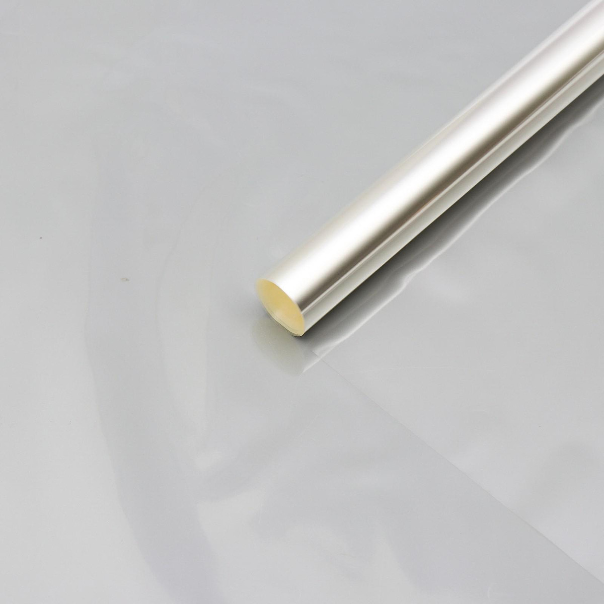 

Пленка для цветов прозрачная 0.5×22 м, 400 г, 40 мкм, Прозрачный