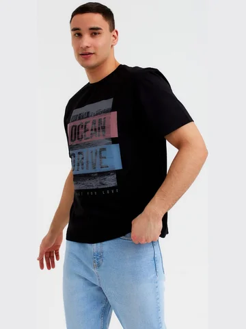 Футболка MINAKU