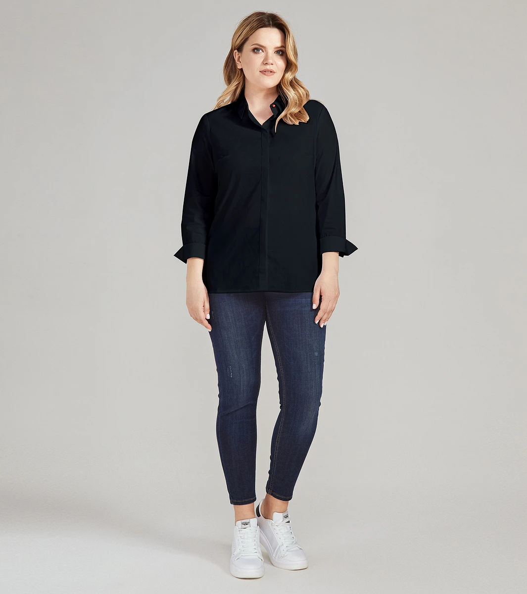 

Блузка женская, Черный