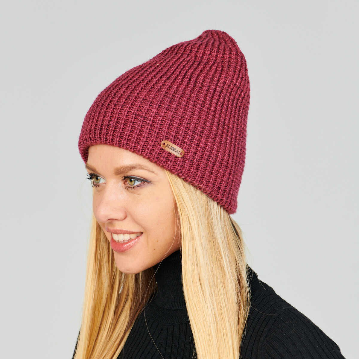 

Шапка, Бордовый;сиреневый