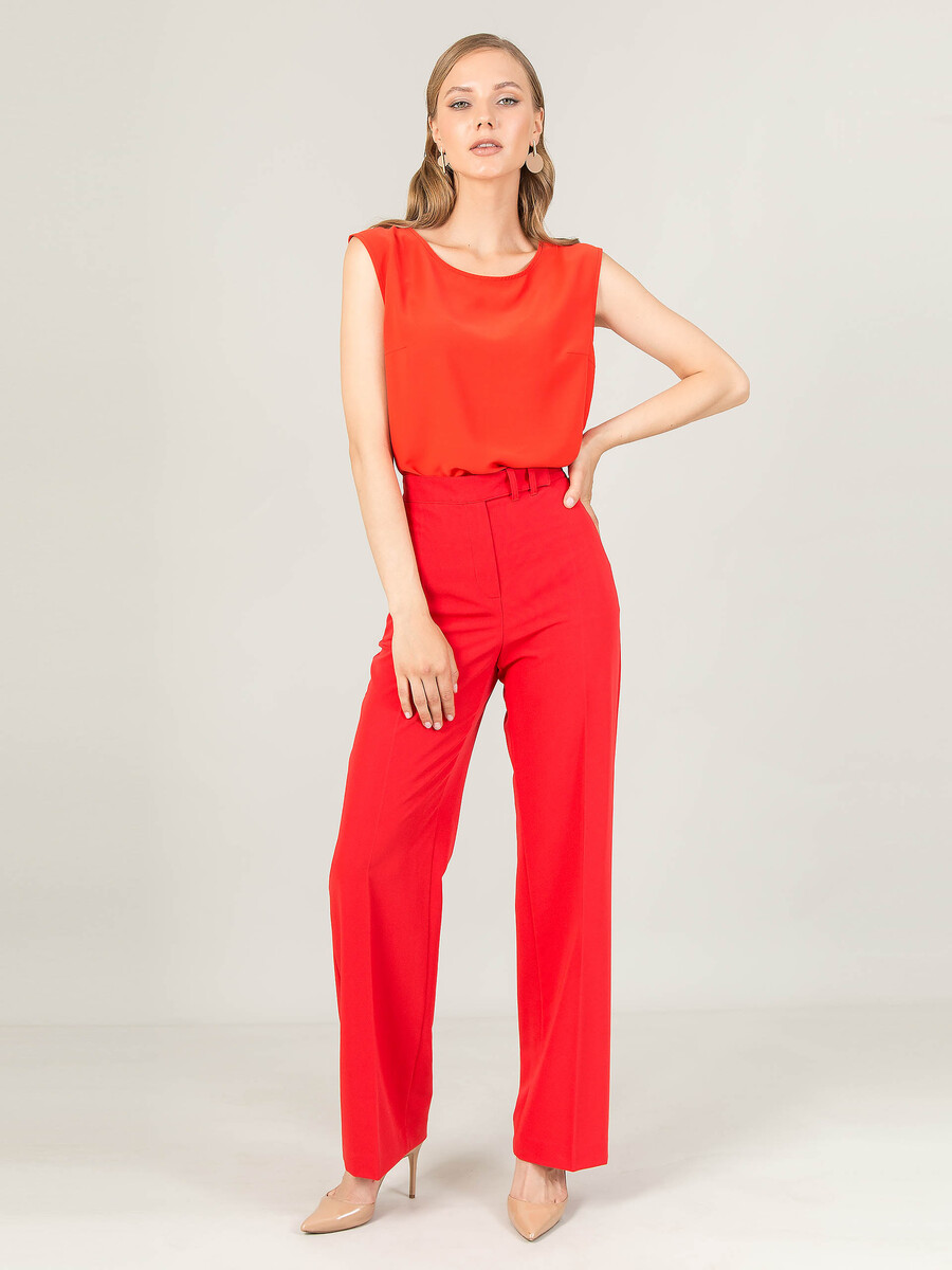 

Брюки, Красный