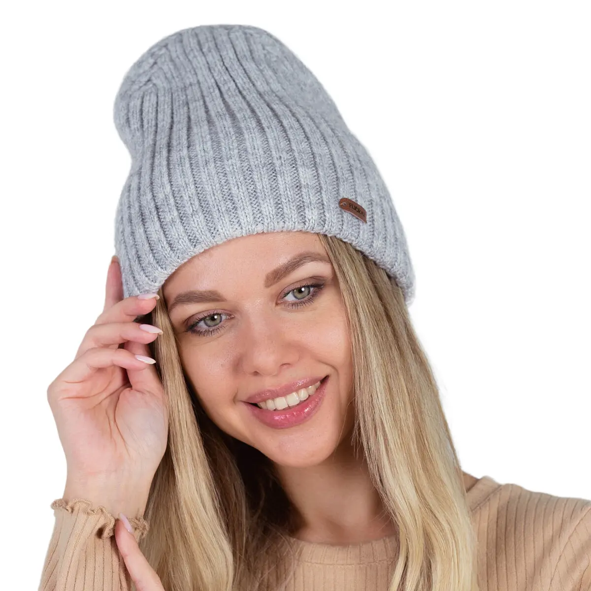 

Шапка, Серый