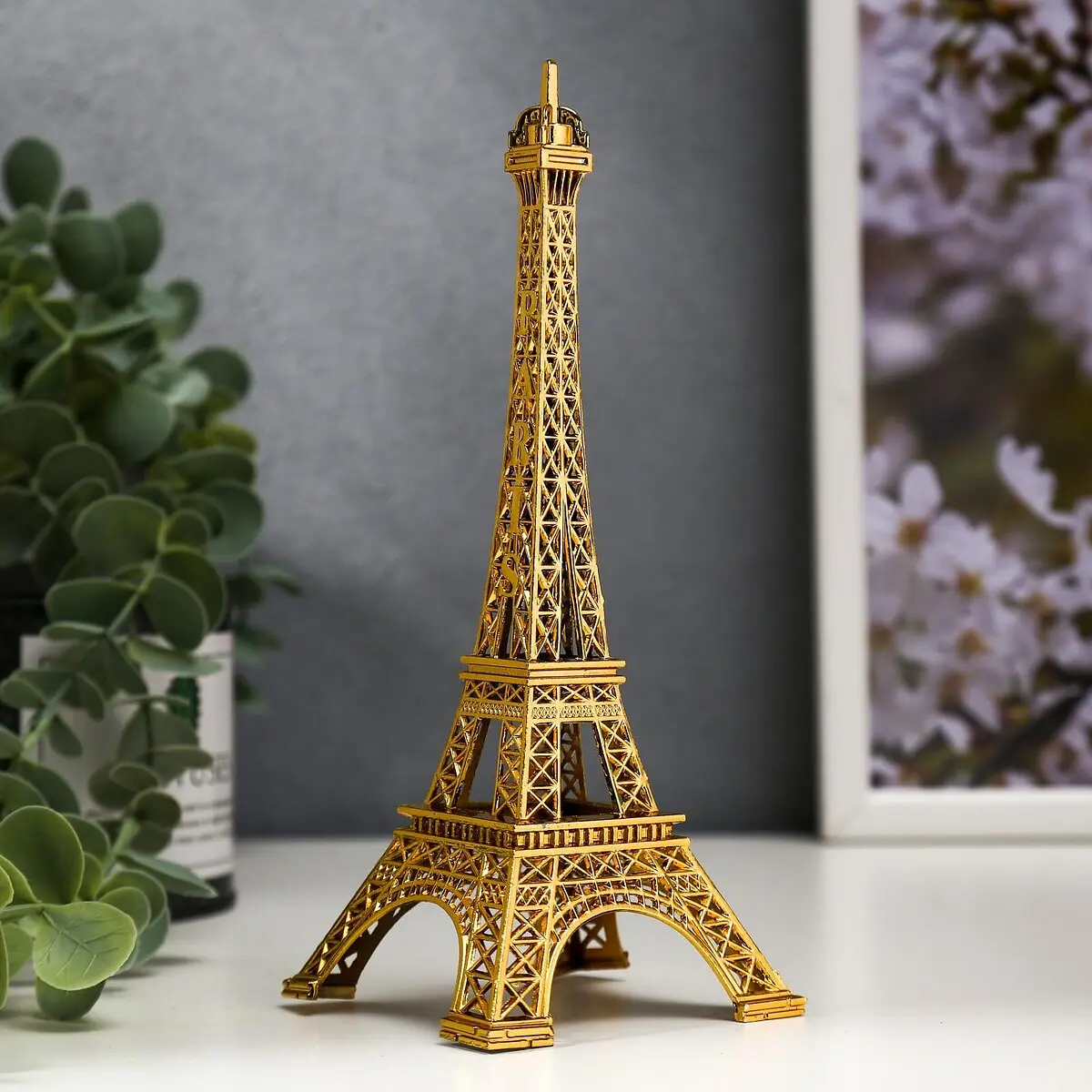 

Фигурка, Золотистый