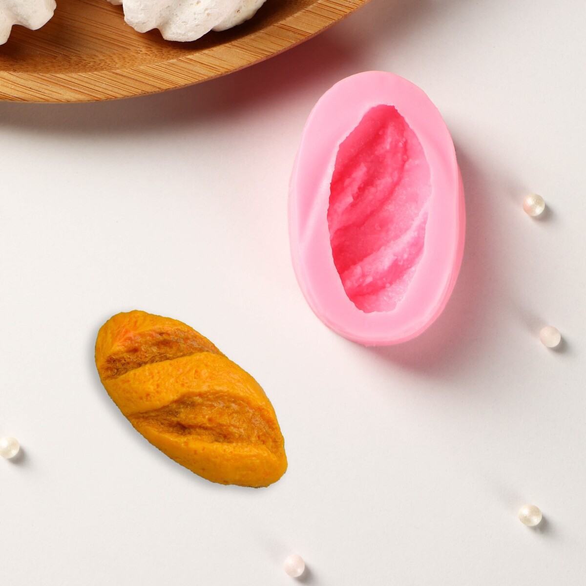 

Молд, Розовый