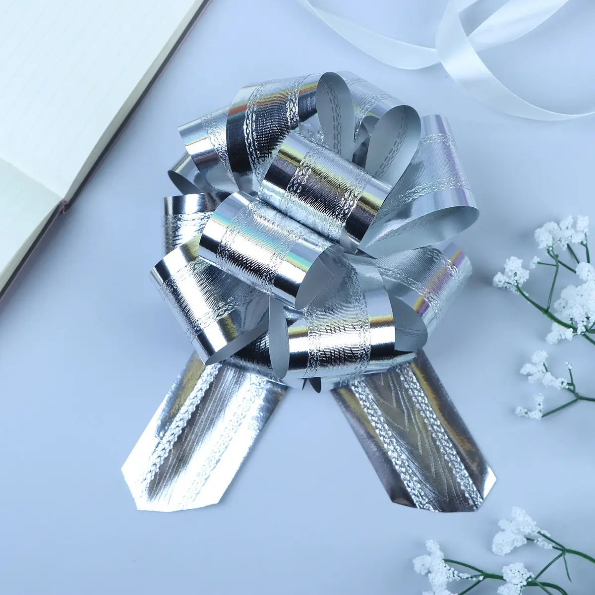 

Подарочный бант-шар №5 полоска, серебро, для упаковки подарков, Серебристый