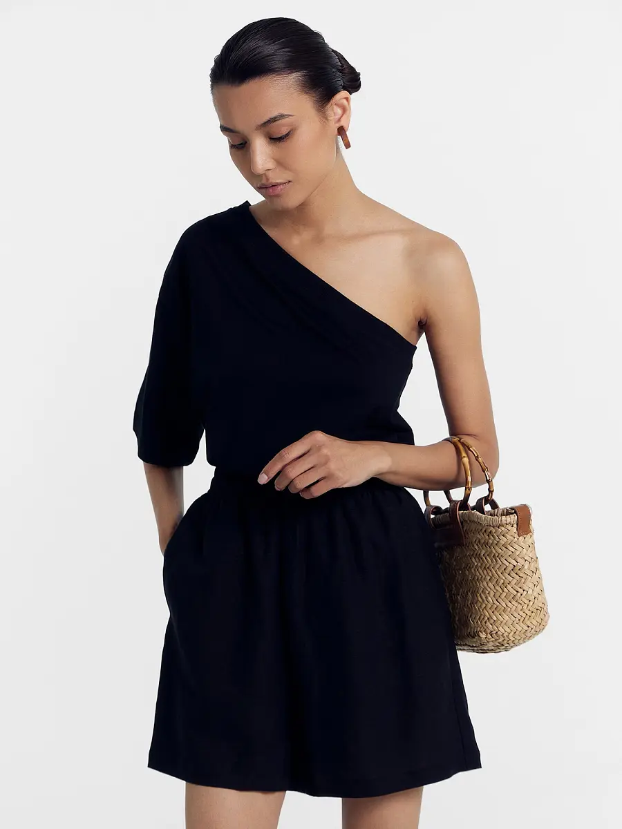 

Шорты женские в черном цвете, Черный