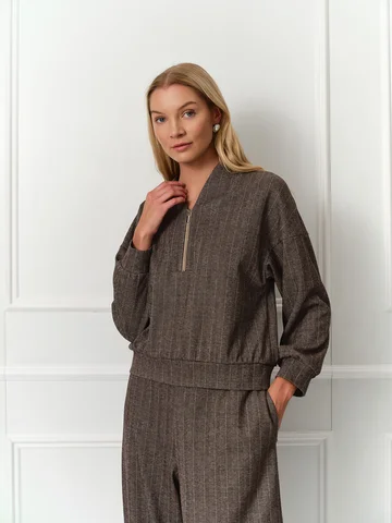 Джемпер Akimbo