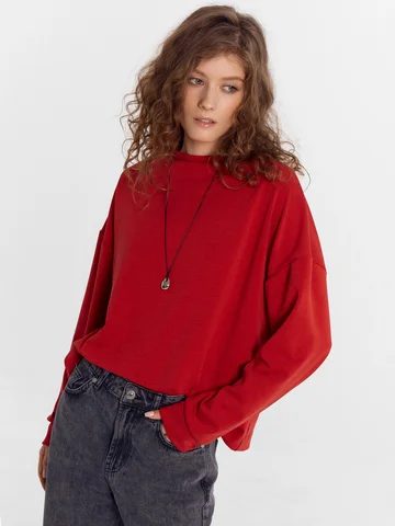 Джемпер женский в клюквенно-красном цвет