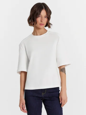 Джемпер женский в белом цвете