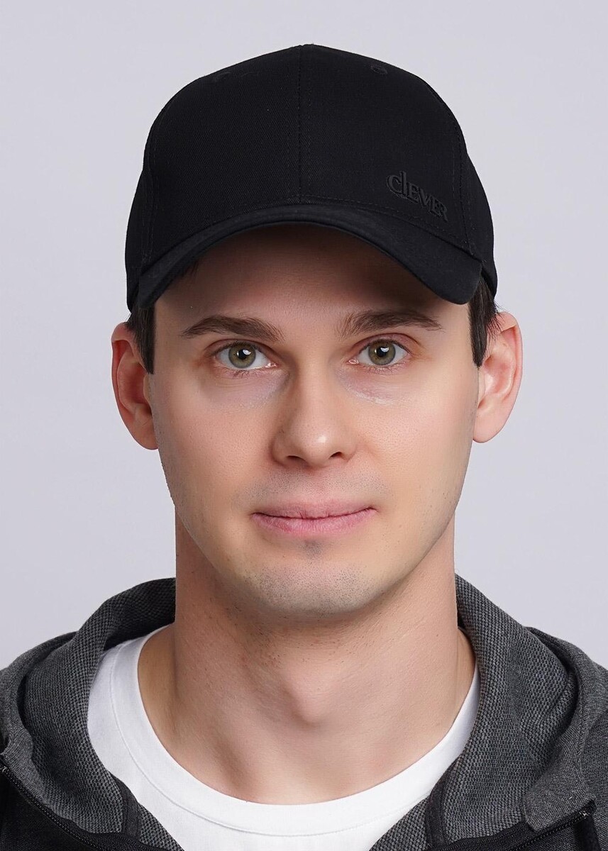 

Бейсболка, Черный