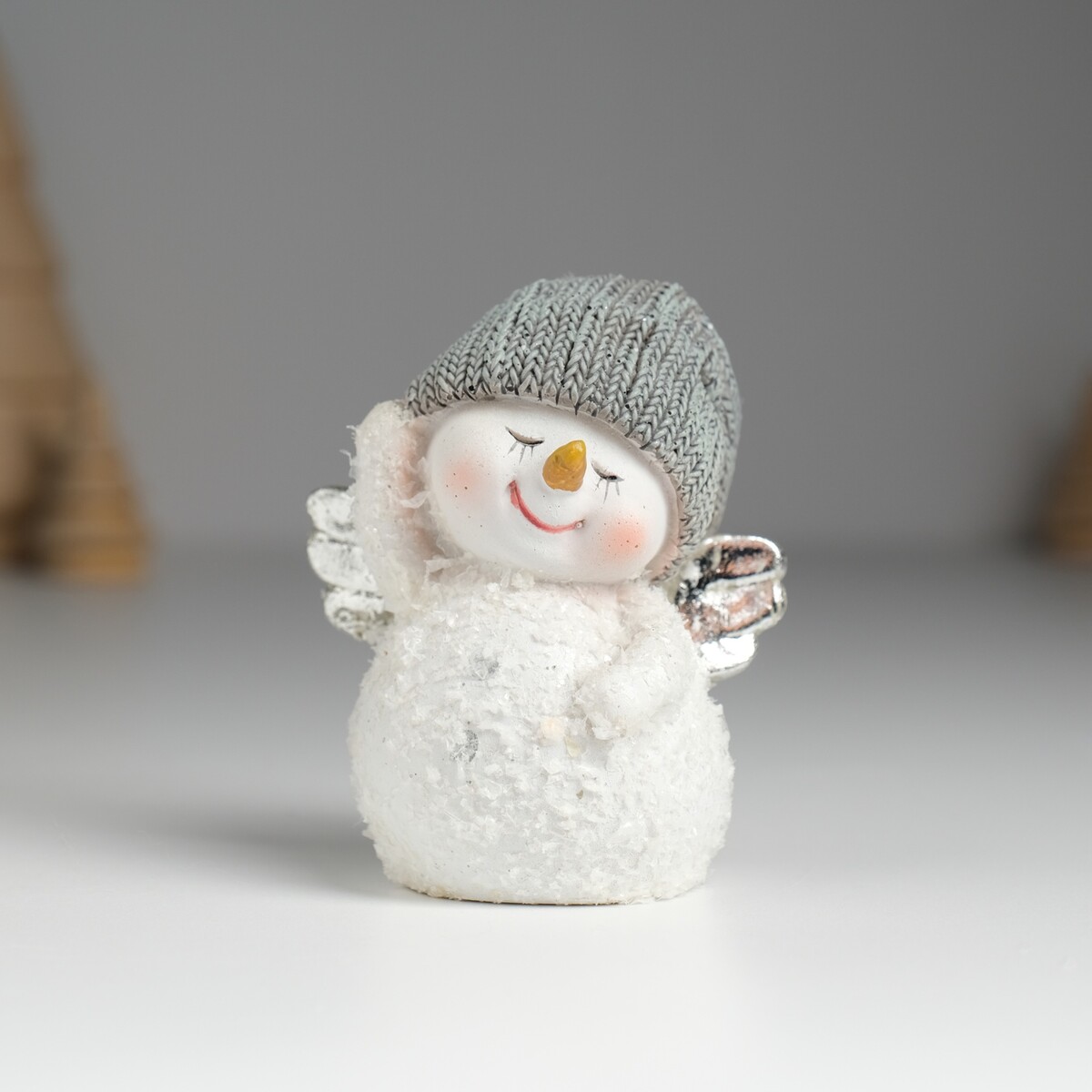 

Фигурка полистоун, Белый