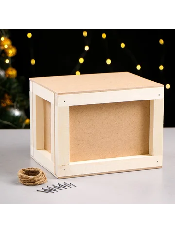 Подарочная коробка