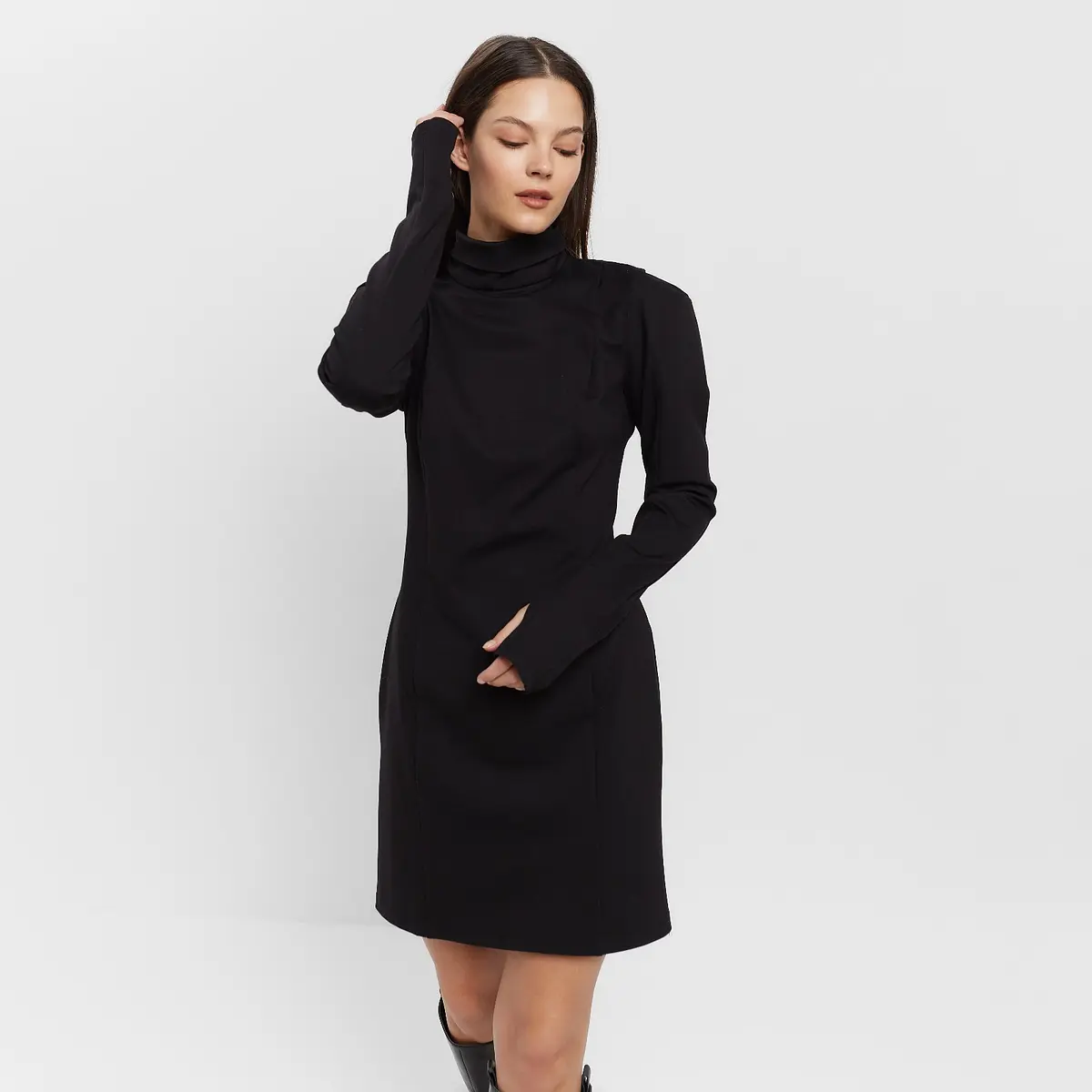 

Платье футляр, Черный