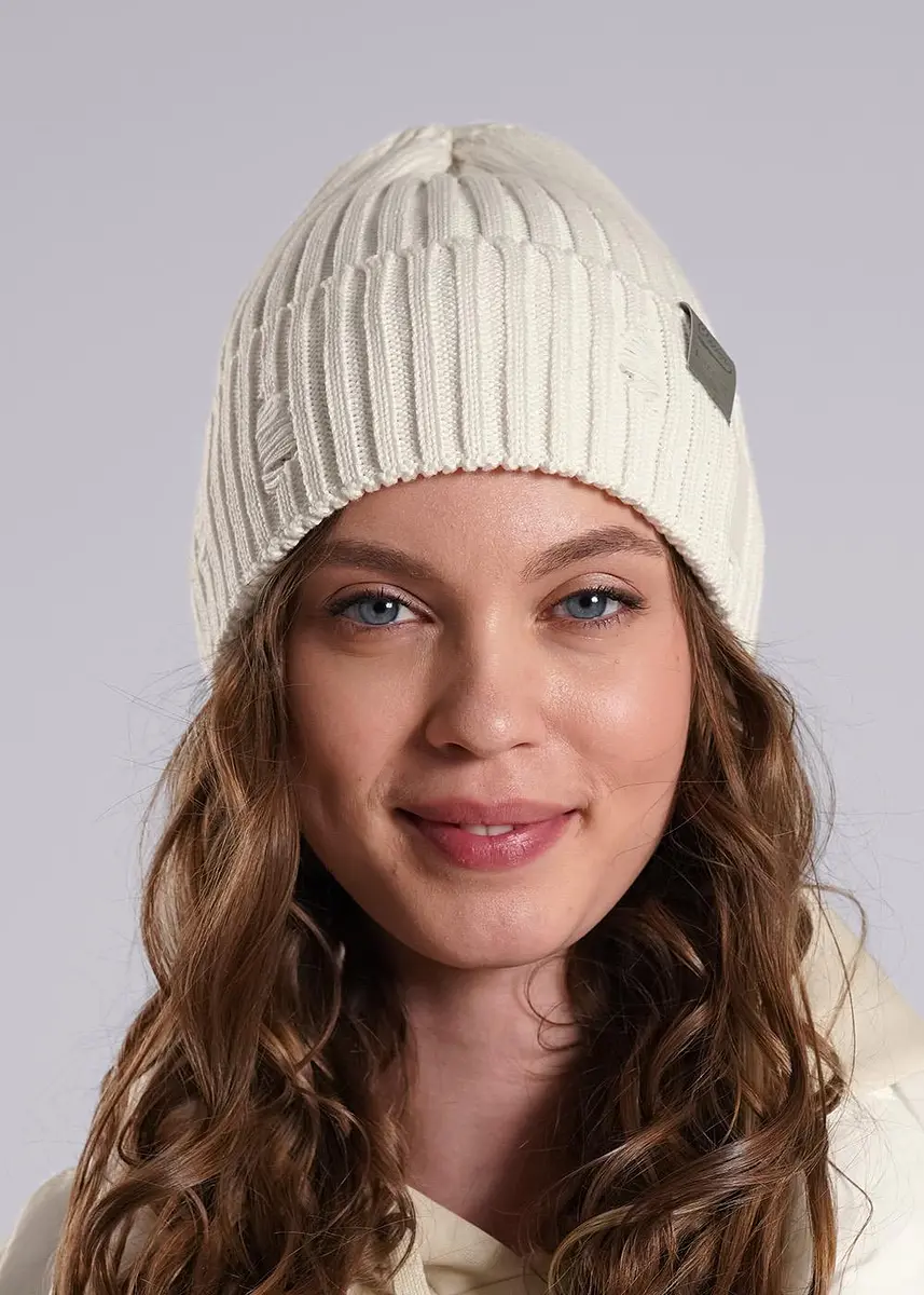 

Шапка, Белый;молочный