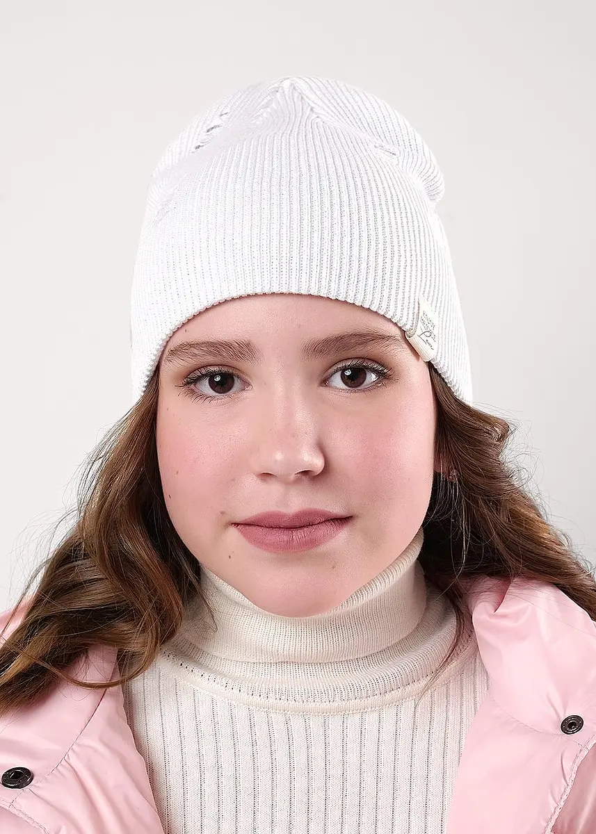 

Шапка, Белый