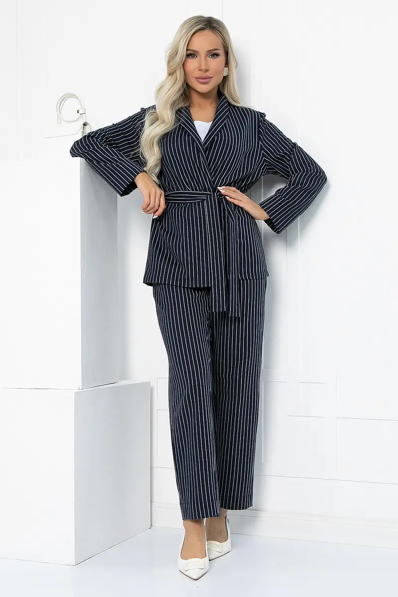 

Костюм, Синий